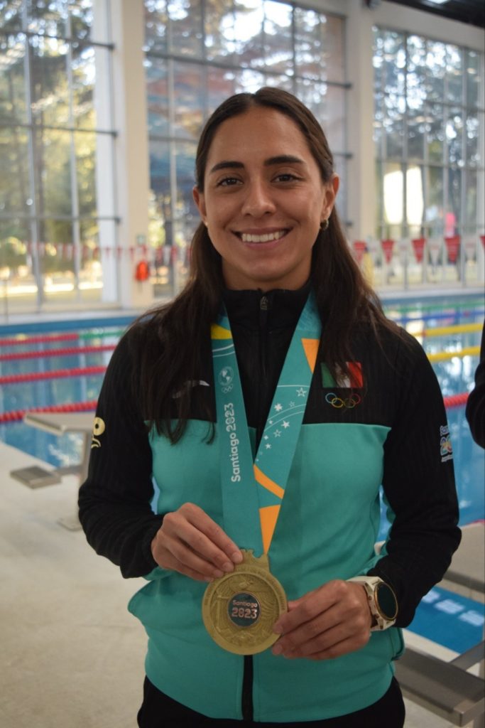 <br>Jessica Sobrino Mizrahi vive el sueño olímpico de París 2024, es integrante del equipo de natación artística