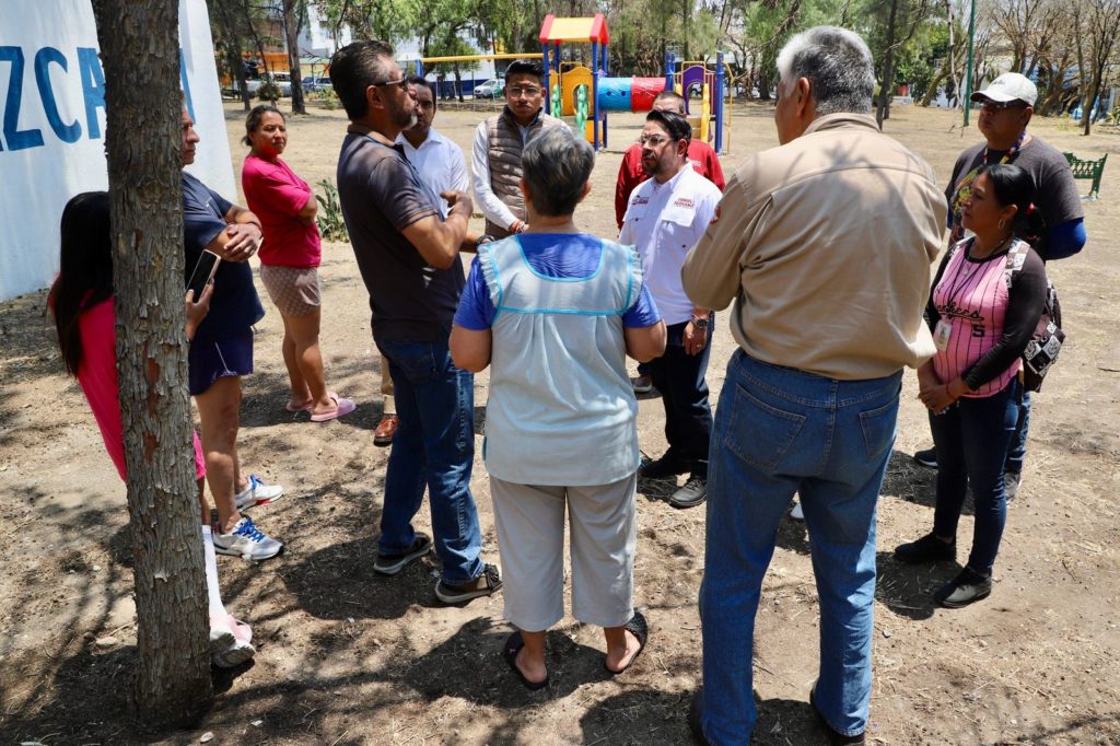 GOBIERNO DE IZCALLI ORDENA MOBILIARIO URBANO: REVISA CÁMARAS EN VÍA PÚBLICA