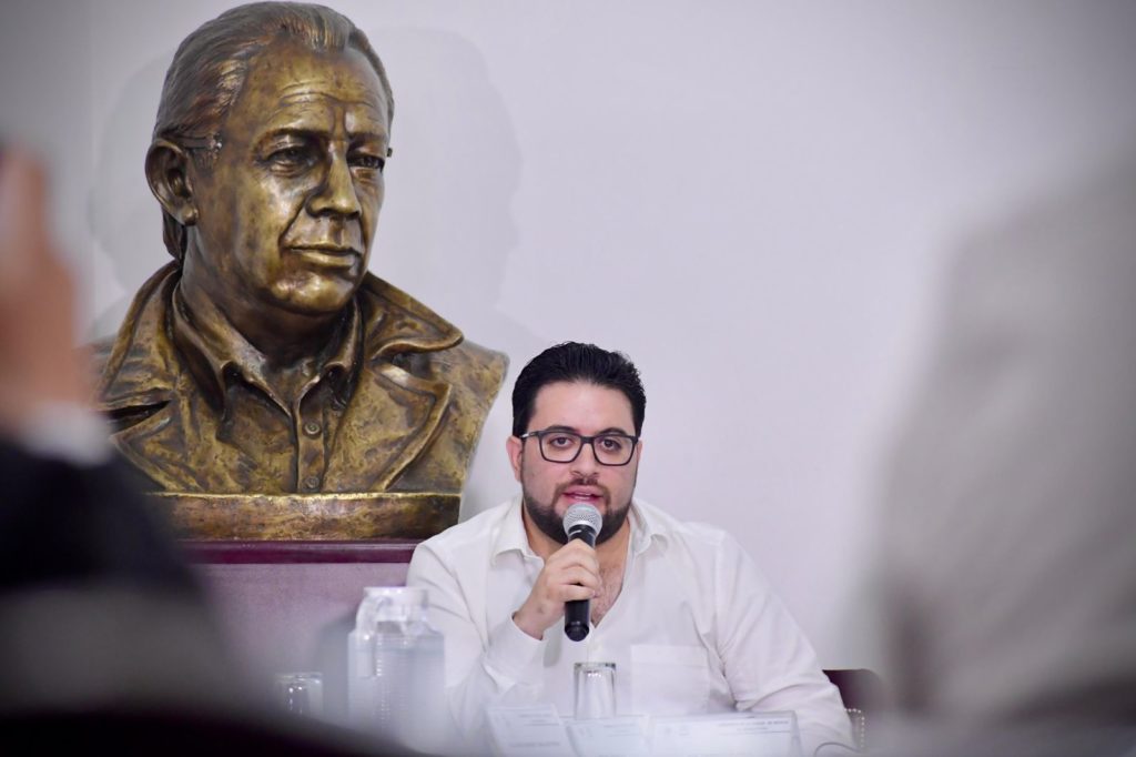 PARTICIPA ALCALDE ISAAC MONTOYA EN EL ENCUENTRO CON GOBIERNOS LOCALES