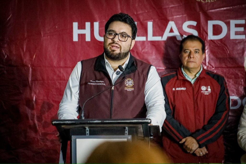 COMUNIDAD DE LAS PAPAS AGRADECE QUE GOBIERNO DE NAUCALPAN ATENDIÓ PROBLEMA DE CAÍDA DE AGUA DE LA BARRANCA
