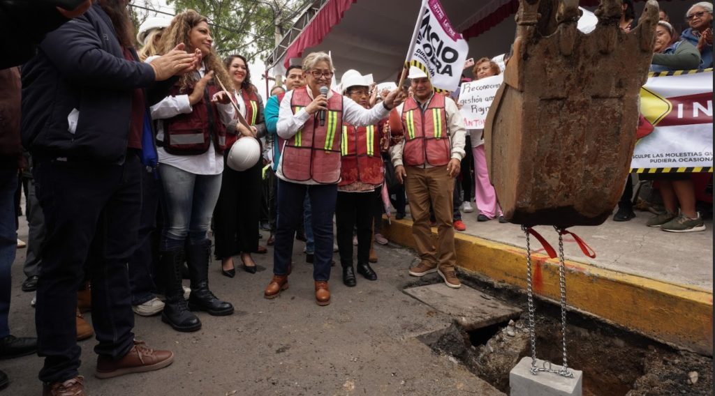 En el Pueblo de la Magdalena Atlicpac inicia construcción de Arco de Identidad