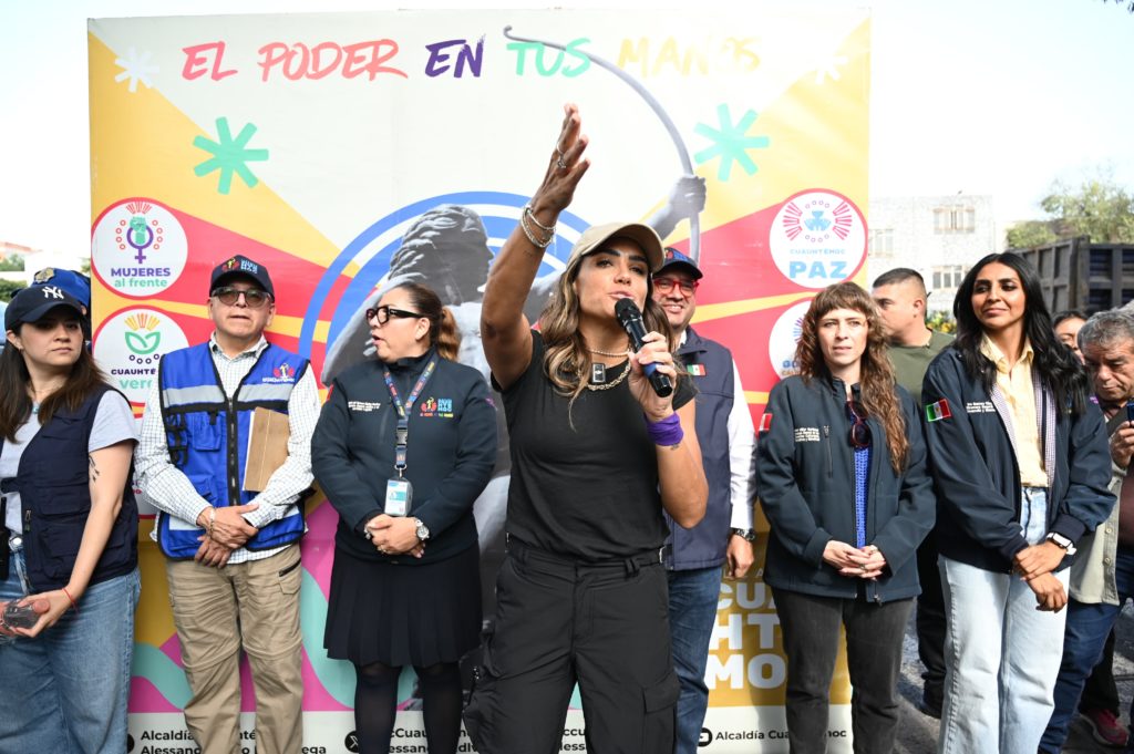 ALCALDÍA EN TUS MANOS ESTRENA FORMATO: GOBIERNO DE ALE ROJO DE LA VEGA ATIENDE ‘A DOMICILIO’ EN LA OBRERA
