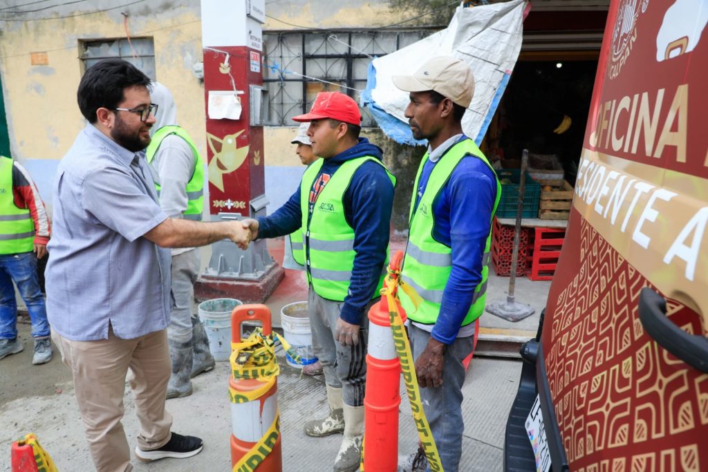 SUPERVISA ALCALDE ISAAC MONTOYA RENOVACIÓN URBANA CON PERSPECTIVA DE GÉNERO EN EL PICO Y LA PALA