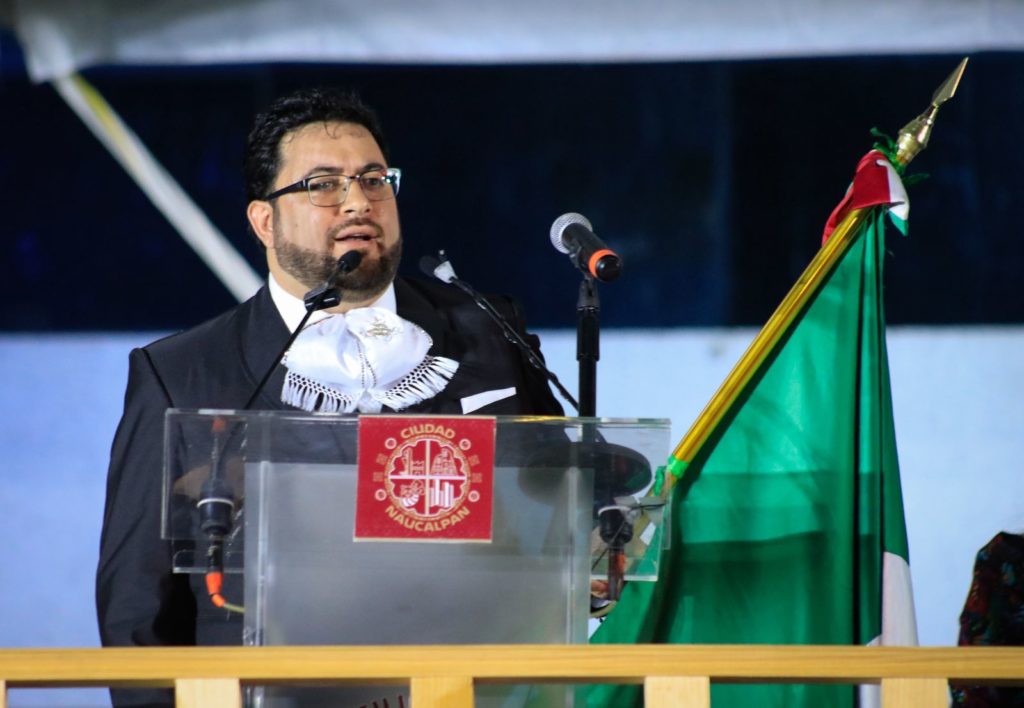 EN SU PRIMER GRITO DE INDEPENDENCIA, ISAAC MONTOYA RECIBE EL RESPALDO DE CERCA DE 10 MIL NAUCALPENSES