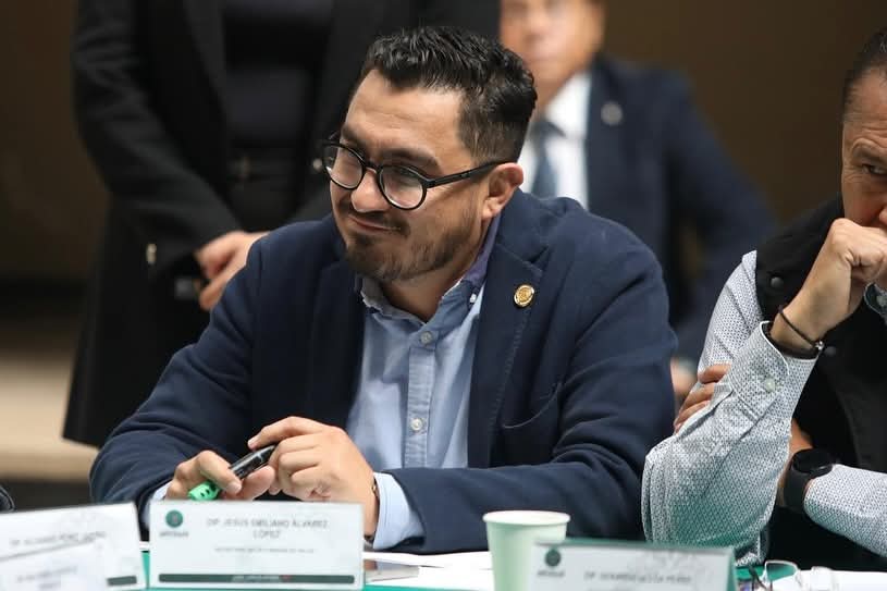 Congreso perfila prohibición de venta de bebidas energéticas a menores de edad en México