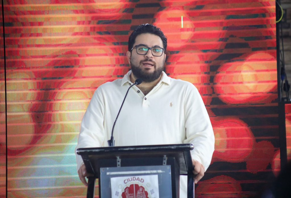 GOBIERNO DE NAUCALPAN REFRENDA EL COMPROMISO DE APOYAR Y RESPALDAR A LAS Y LOS EMPRESARIOS