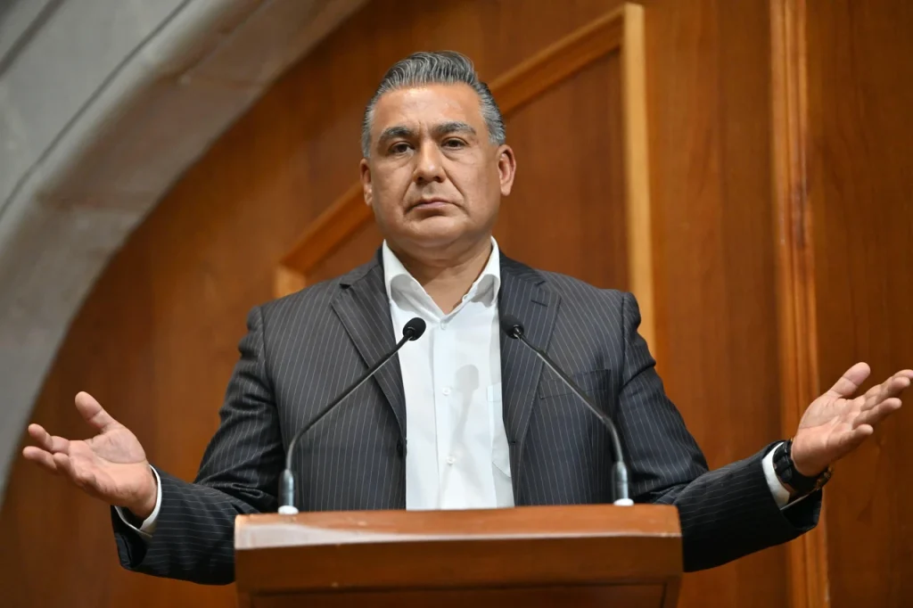 Plantea GPmorena eliminar fuero penal de personas servidoras públicas