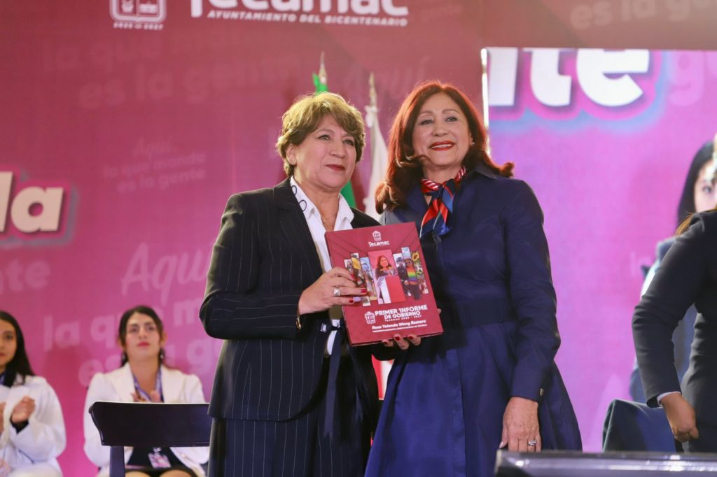 Delfina Gómez cierra filas con Rosi Wong durante el informe de actividades del municipio de Tecámac