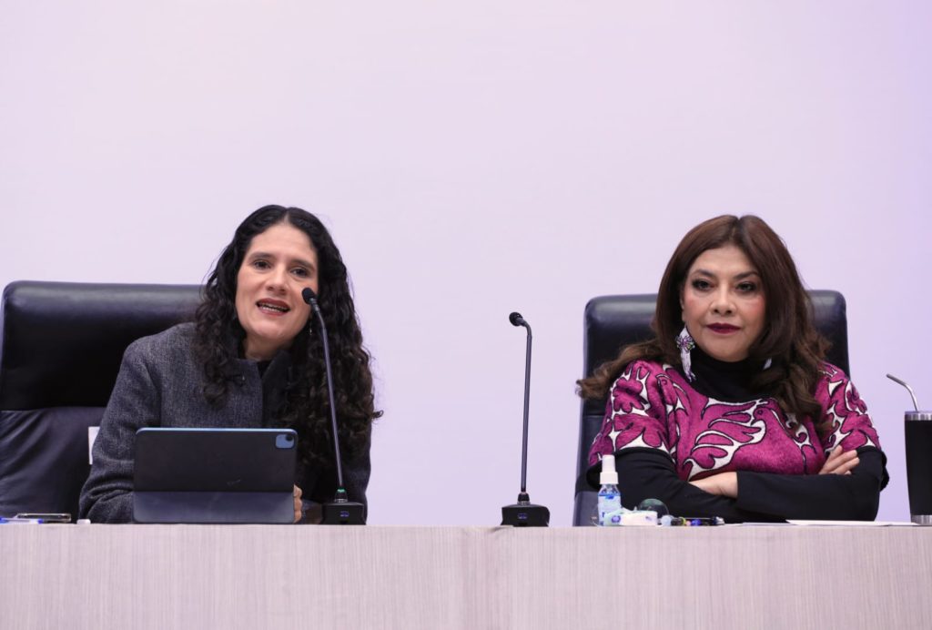 FISCALÍA IRRUMPE EN REFUGIO Y DESTAPA ESCENARIO DE CRUELDAD ANIMAL EN CUAJIMALPA