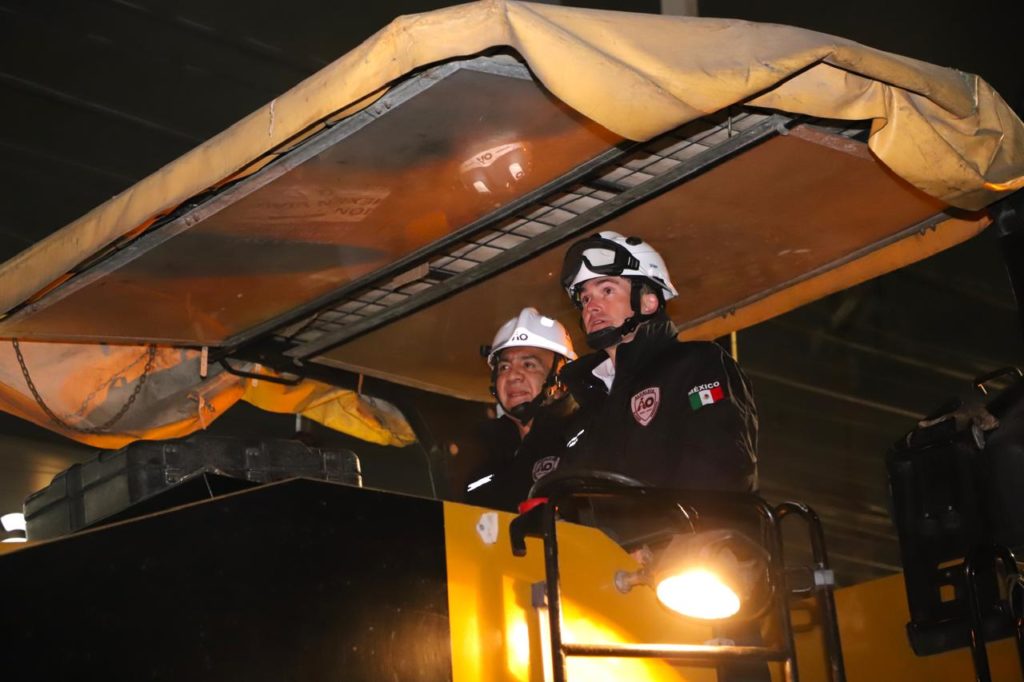 EN COORDINACIÓN CON ÁLVARO OBREGÓN, LA CDMX REPAVIMENTA LATERAL DE PERIFÉRICO SUR