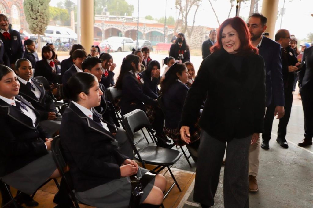 La educación es prioridad en Tecámac: alcaldesa Rosi Wong fortalece infraestructura educativa con apoyos a favor de las infancias y juventudes del municipio