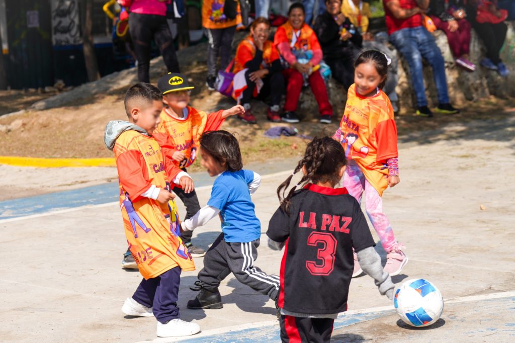 CON TEQUIOS POR LA TIERRA Y MURALES MUNDIALISTAS SE BUSCA PREVENIR LA VIOLENCIA E INSEGURIDAD: PRESIDENTA MARTHA GUERRERO