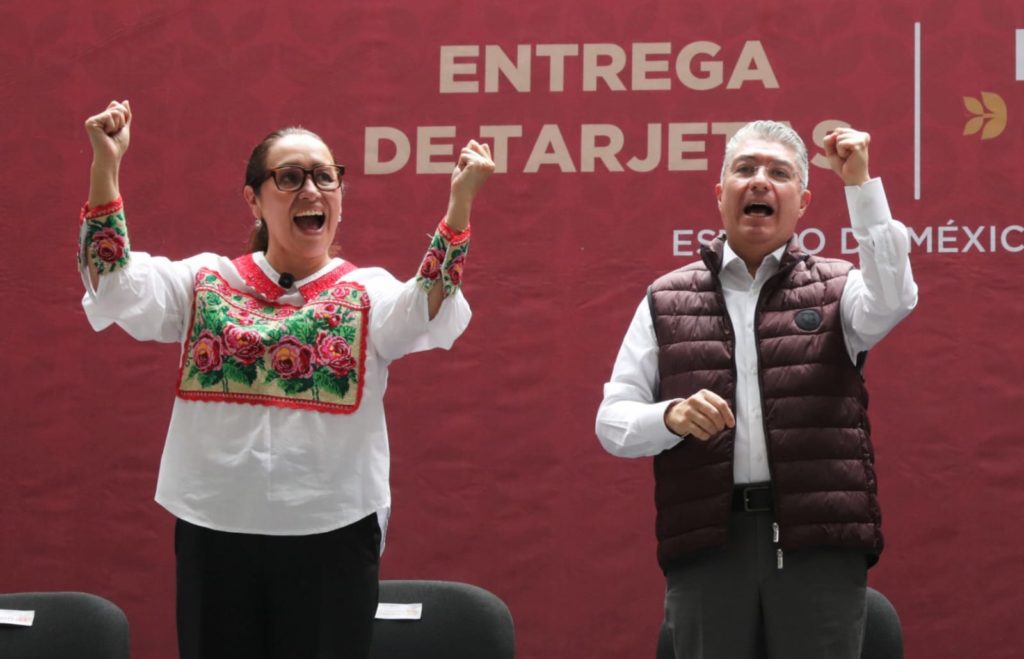 Día histórico para Ecatepec: entregan 5 mil tarjetas del programa Mujeres con Bienestar