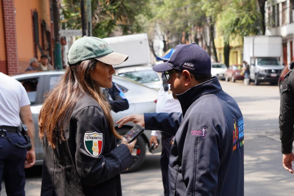 Orden en la vía pública: Ale Rojo de la Vega encabeza operativo de enseres en Santa María la Ribera